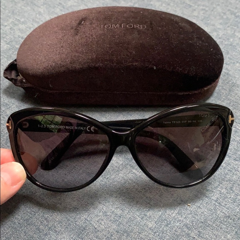 Tom Ford sunglasses with case
